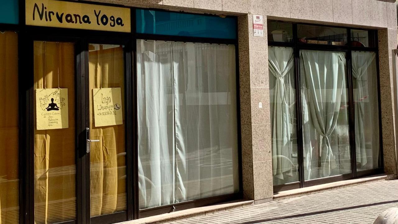 Nirvana Yoga Center Arrecife  Esterno foto